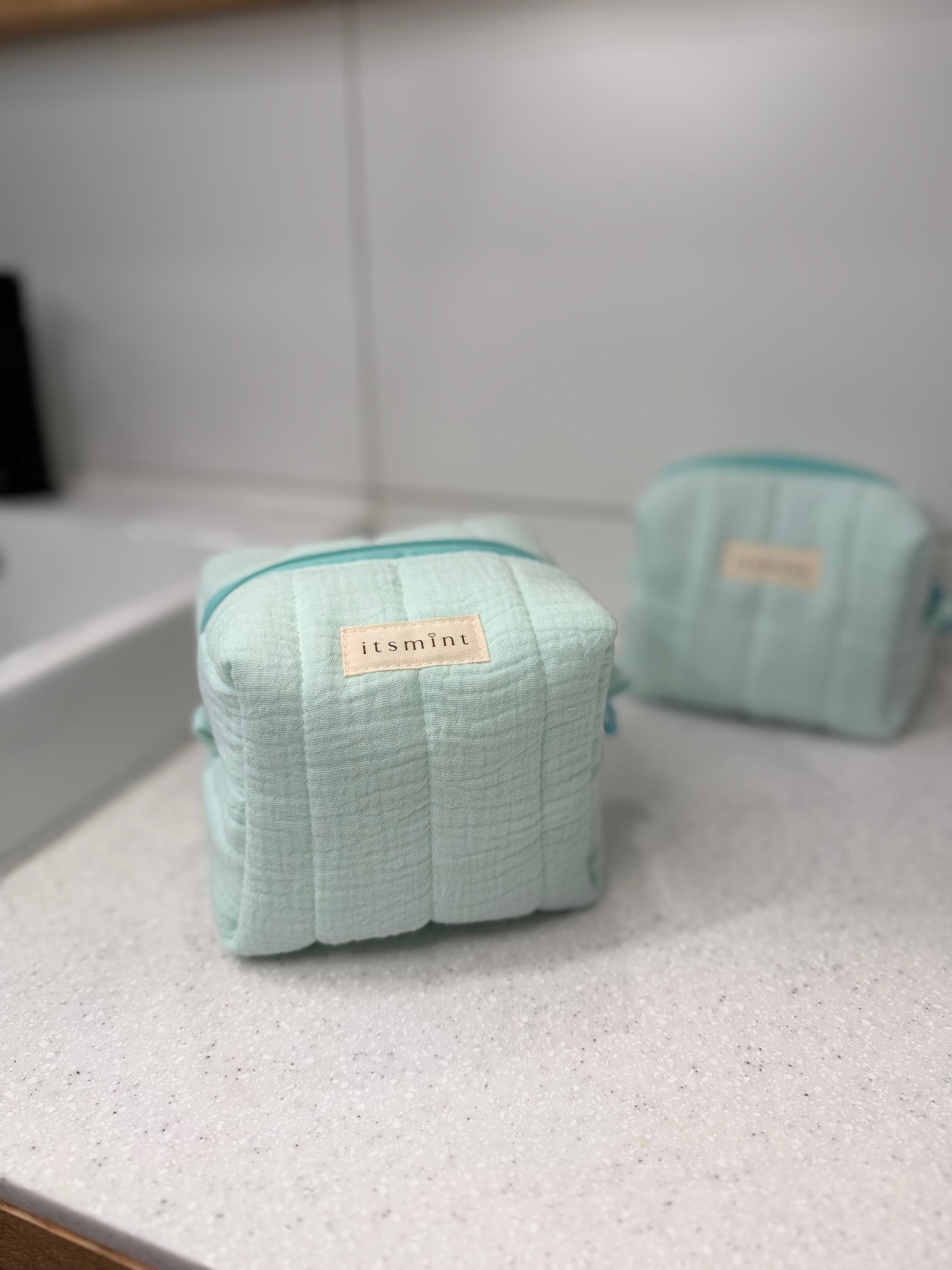 Boxy pouch - Mint green